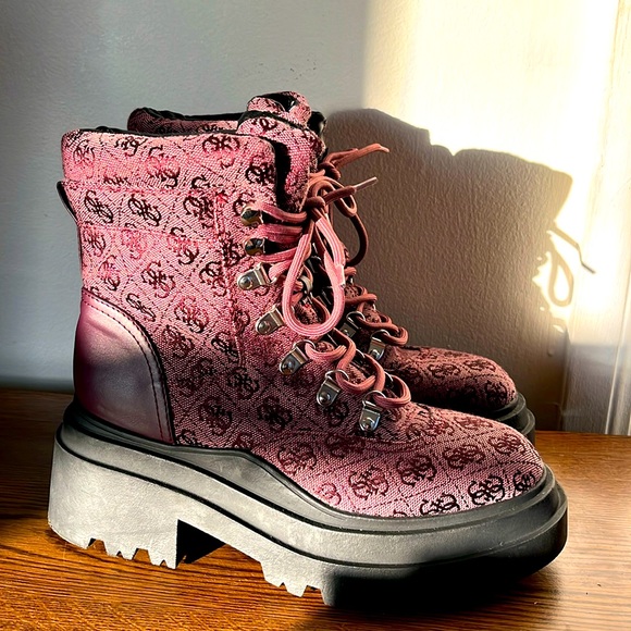 Guess Combat Boots Ankle Boots Lace-up Chunky Dark Red, Women’s Sz 7 - Picture 3 of 13
